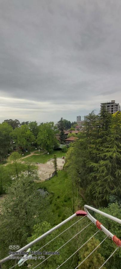 Студия Радуга У Моря Колхида Batumi Exterior photo