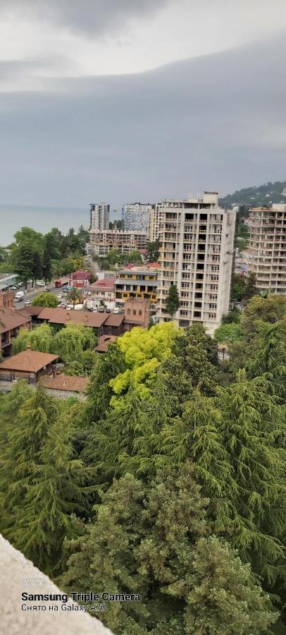 Студия Радуга У Моря Колхида Apartment Batumi Exterior photo