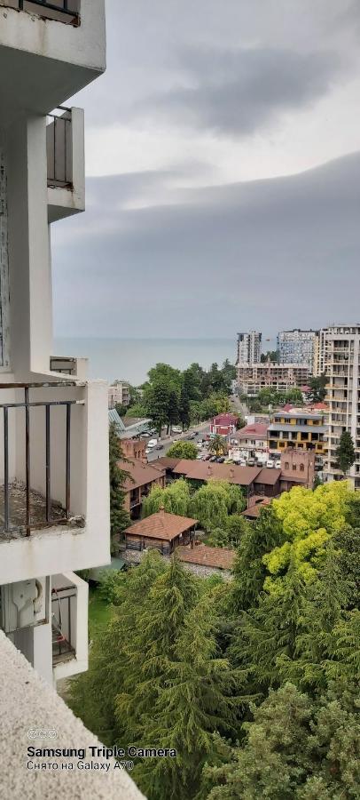 Студия Радуга У Моря Колхида Apartment Batumi Exterior photo